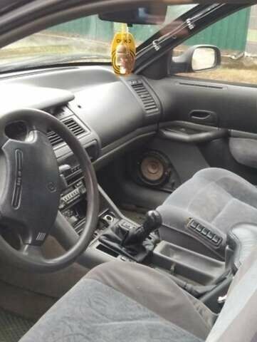 Зелений Рено Сафран, об'ємом двигуна 1.9 л та пробігом 350 тис. км за 1800 $, фото 3 на Automoto.ua