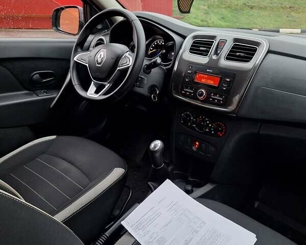 Белый Рено Сандеро СтэпВэй, объемом двигателя 1.46 л и пробегом 136 тыс. км за 9950 $, фото 47 на Automoto.ua