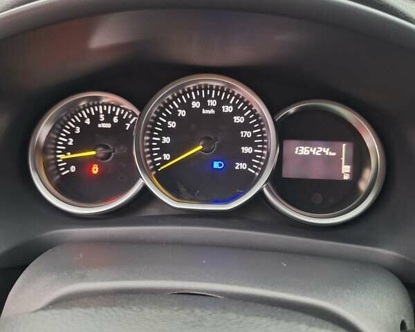 Белый Рено Сандеро СтэпВэй, объемом двигателя 1.46 л и пробегом 136 тыс. км за 9950 $, фото 37 на Automoto.ua