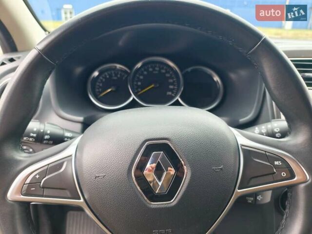 Белый Рено Сандеро СтэпВэй, объемом двигателя 1.46 л и пробегом 63 тыс. км за 13250 $, фото 1 на Automoto.ua