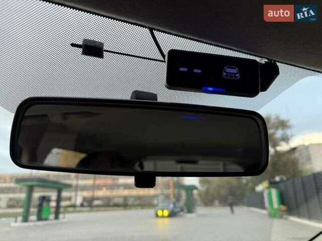 Рено Сандеро СтепВей 2021 у Запоріжжя на Automoto.ua Білий Рено Сандеро СтепВей, об'ємом двигуна 0.9 л та пробігом 110 тис. км за 10699 $, фото 20 на Automoto.ua