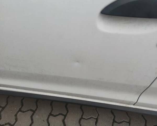 Белый Рено Сандеро СтэпВэй, объемом двигателя 1.46 л и пробегом 52 тыс. км за 6200 $, фото 4 на Automoto.ua