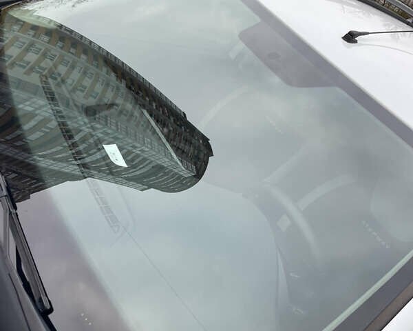 Белый Рено Сандеро СтэпВэй, объемом двигателя 1.46 л и пробегом 66 тыс. км за 12300 $, фото 23 на Automoto.ua