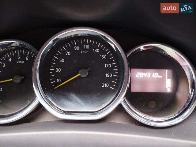 Черный Рено Сандеро СтэпВэй, объемом двигателя 1.46 л и пробегом 284 тыс. км за 8200 $, фото 1 на Automoto.ua