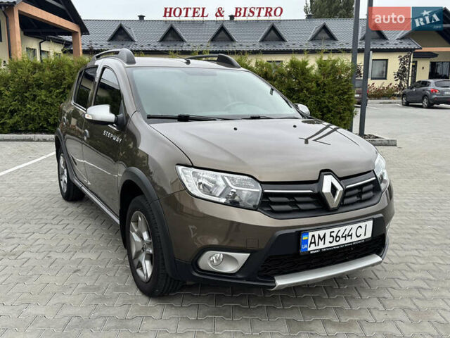 Коричневий Рено Сандеро СтепВей, об'ємом двигуна 1.5 л та пробігом 85 тис. км за 11800 $, фото 12 на Automoto.ua