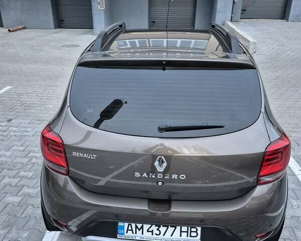 Коричневый Рено Сандеро СтэпВэй, объемом двигателя 1.46 л и пробегом 77 тыс. км за 11900 $, фото 13 на Automoto.ua