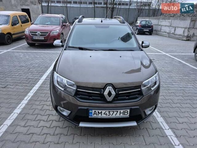 Коричневый Рено Сандеро СтэпВэй, объемом двигателя 1.46 л и пробегом 77 тыс. км за 11900 $, фото 7 на Automoto.ua