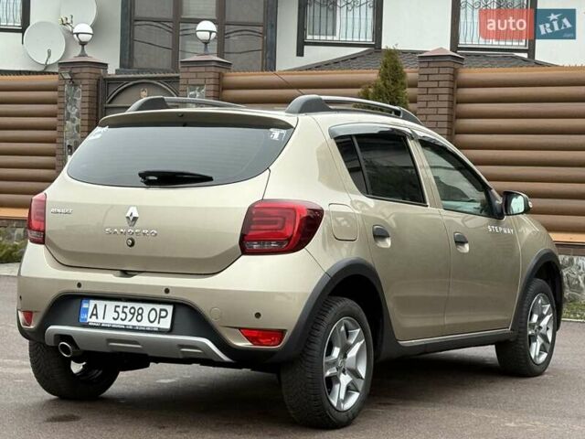 Коричневий Рено Сандеро СтепВей, об'ємом двигуна 0.9 л та пробігом 64 тис. км за 10800 $, фото 37 на Automoto.ua