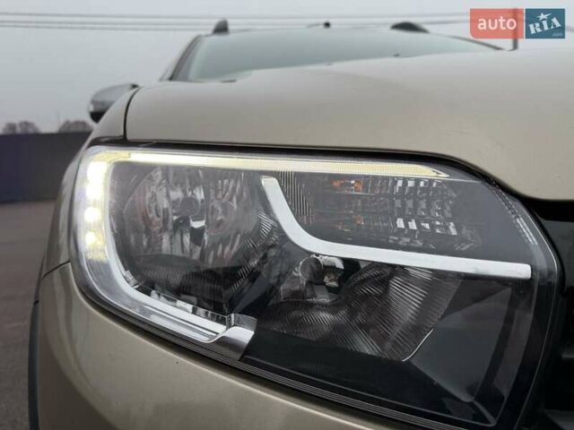 Коричневий Рено Сандеро СтепВей, об'ємом двигуна 0.9 л та пробігом 64 тис. км за 10800 $, фото 79 на Automoto.ua