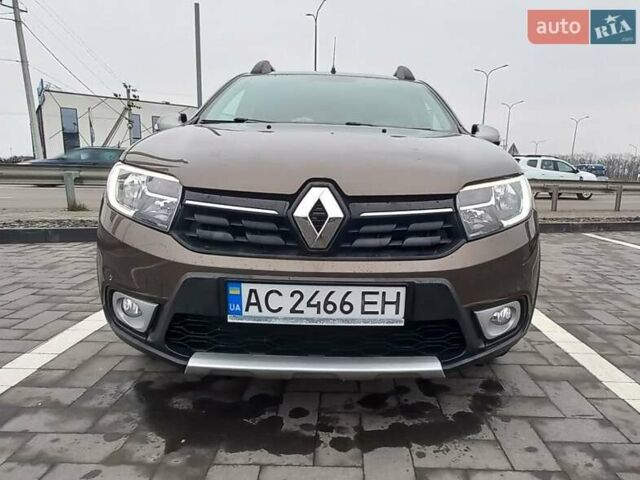 Коричневий Рено Сандеро СтепВей, об'ємом двигуна 0.9 л та пробігом 96 тис. км за 10400 $, фото 14 на Automoto.ua