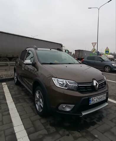 Коричневий Рено Сандеро СтепВей, об'ємом двигуна 0.9 л та пробігом 96 тис. км за 10400 $, фото 7 на Automoto.ua