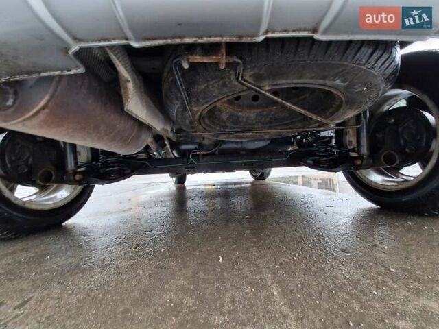 Красный Рено Сандеро СтэпВэй, объемом двигателя 1.6 л и пробегом 102 тыс. км за 6600 $, фото 21 на Automoto.ua