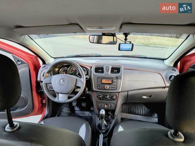 Червоний Рено Сандеро СтепВей, об'ємом двигуна 1.46 л та пробігом 95 тис. км за 8800 $, фото 27 на Automoto.ua