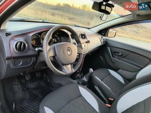 Червоний Рено Сандеро СтепВей, об'ємом двигуна 1.46 л та пробігом 95 тис. км за 8800 $, фото 30 на Automoto.ua