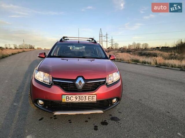 Червоний Рено Сандеро СтепВей, об'ємом двигуна 1.46 л та пробігом 95 тис. км за 8800 $, фото 6 на Automoto.ua