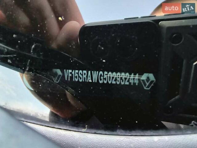 Червоний Рено Сандеро СтепВей, об'ємом двигуна 1.46 л та пробігом 95 тис. км за 8800 $, фото 45 на Automoto.ua