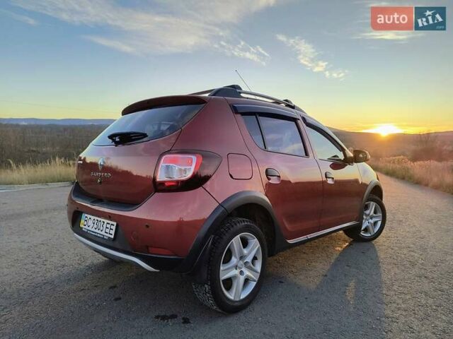 Червоний Рено Сандеро СтепВей, об'ємом двигуна 1.46 л та пробігом 95 тис. км за 8800 $, фото 17 на Automoto.ua