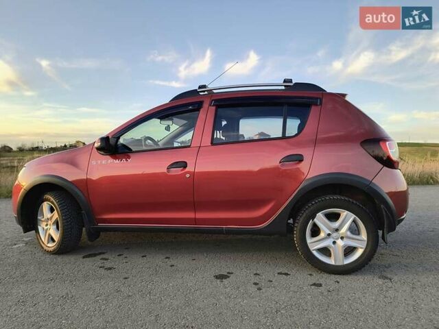 Червоний Рено Сандеро СтепВей, об'ємом двигуна 1.46 л та пробігом 95 тис. км за 8800 $, фото 20 на Automoto.ua
