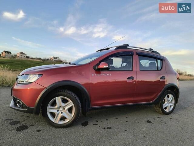 Червоний Рено Сандеро СтепВей, об'ємом двигуна 1.46 л та пробігом 95 тис. км за 8800 $, фото 22 на Automoto.ua