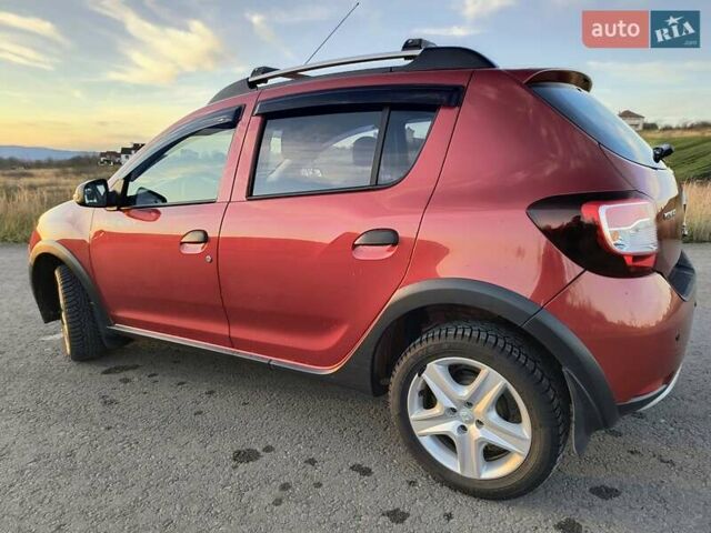 Червоний Рено Сандеро СтепВей, об'ємом двигуна 1.46 л та пробігом 95 тис. км за 8800 $, фото 19 на Automoto.ua