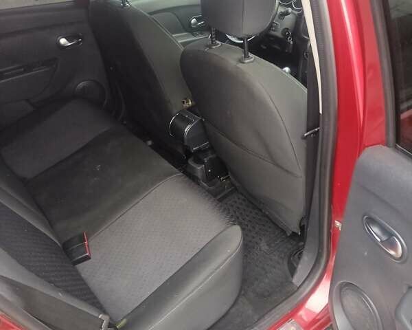 Красный Рено Сандеро СтэпВэй, объемом двигателя 1.46 л и пробегом 114 тыс. км за 9900 $, фото 4 на Automoto.ua