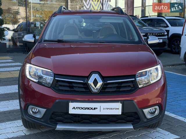 Рено Сандеро СтэпВэй 2018 в Одессе на Automoto.ua Красный Рено Сандеро СтэпВэй, объемом двигателя 1.46 л и пробегом 84 тыс. км за 13200 $, фото 2 на Automoto.ua
