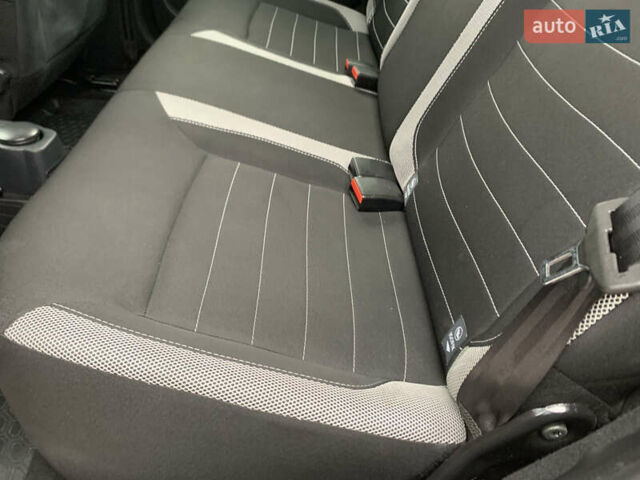 Червоний Рено Сандеро СтепВей, об'ємом двигуна 0.9 л та пробігом 100 тис. км за 11000 $, фото 28 на Automoto.ua