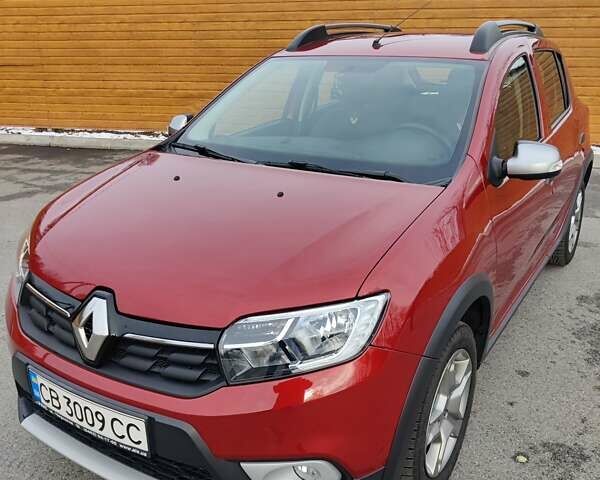 Червоний Рено Сандеро СтепВей, об'ємом двигуна 0.9 л та пробігом 28 тис. км за 10500 $, фото 25 на Automoto.ua