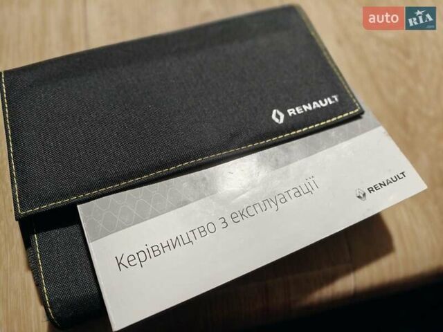 Червоний Рено Сандеро СтепВей, об'ємом двигуна 0.9 л та пробігом 28 тис. км за 10500 $, фото 34 на Automoto.ua