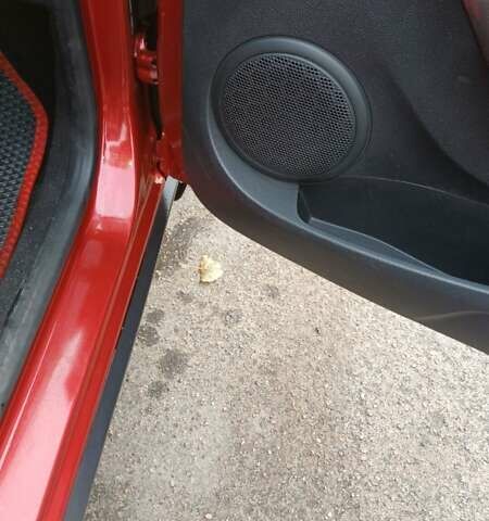 Червоний Рено Сандеро СтепВей, об'ємом двигуна 1.46 л та пробігом 59 тис. км за 13500 $, фото 6 на Automoto.ua