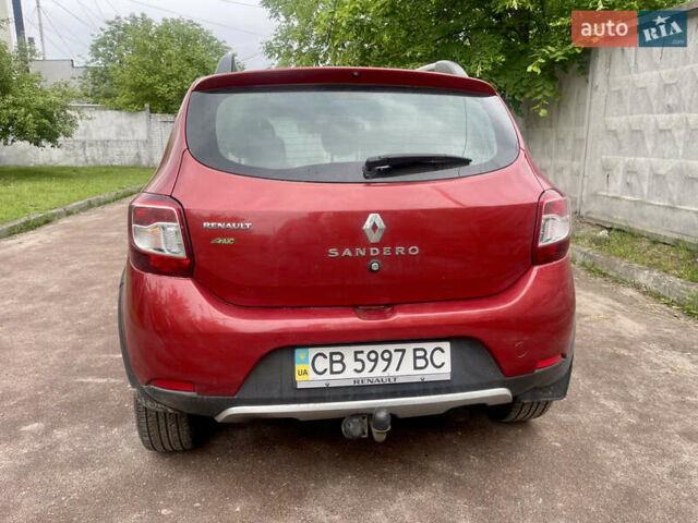 Червоний Рено Сандеро СтепВей, об'ємом двигуна 1.5 л та пробігом 122 тис. км за 8900 $, фото 5 на Automoto.ua