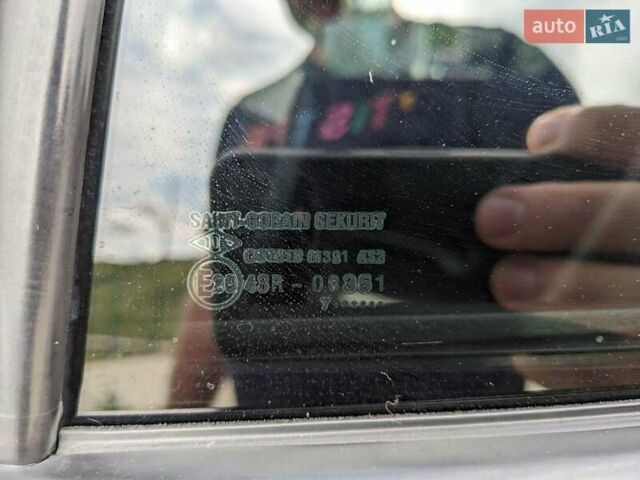 Красный Рено Сандеро СтэпВэй, объемом двигателя 1.46 л и пробегом 198 тыс. км за 9000 $, фото 58 на Automoto.ua
