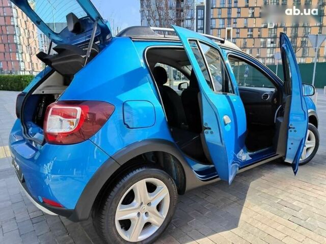 Рено Сандеро СтепВей, об'ємом двигуна 1.5 л та пробігом 220 тис. км за 7490 $, фото 19 на Automoto.ua