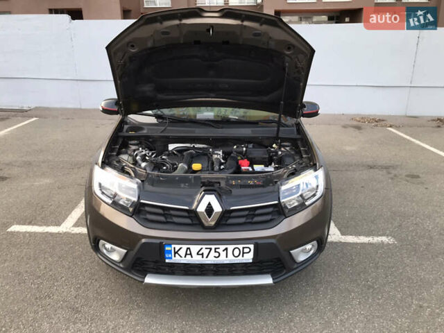 Рено Сандеро СтепВей, об'ємом двигуна 1.46 л та пробігом 40 тис. км за 13300 $, фото 39 на Automoto.ua