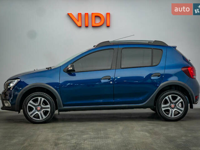 Рено Сандеро СтэпВэй, объемом двигателя 0.9 л и пробегом 75 тыс. км за 10856 $, фото 2 на Automoto.ua