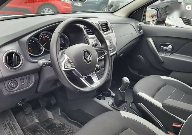 Рено Сандеро СтэпВэй, объемом двигателя 0.9 л и пробегом 72 тыс. км за 10200 $, фото 16 на Automoto.ua