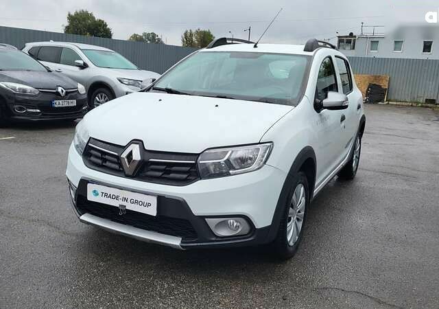 Рено Сандеро СтэпВэй, объемом двигателя 0.9 л и пробегом 72 тыс. км за 10200 $, фото 6 на Automoto.ua