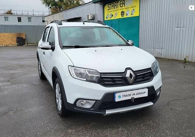 Рено Сандеро СтэпВэй, объемом двигателя 0.9 л и пробегом 72 тыс. км за 10200 $, фото 8 на Automoto.ua