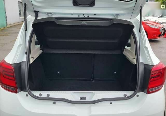 Рено Сандеро СтэпВэй, объемом двигателя 0.9 л и пробегом 72 тыс. км за 10200 $, фото 21 на Automoto.ua