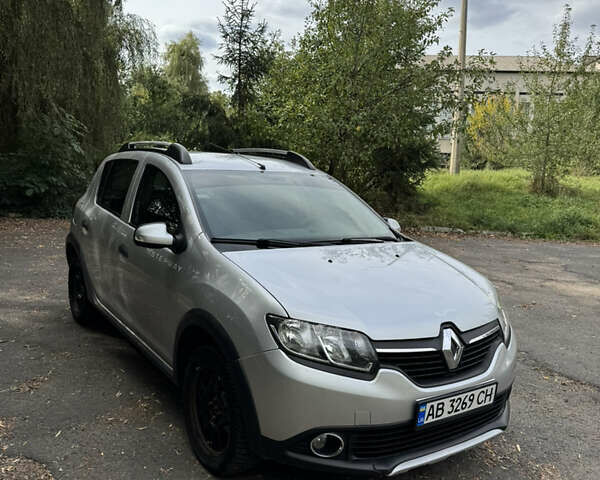 Рено Сандеро СтепВей, об'ємом двигуна 1.5 л та пробігом 205 тис. км за 7500 $, фото 6 на Automoto.ua
