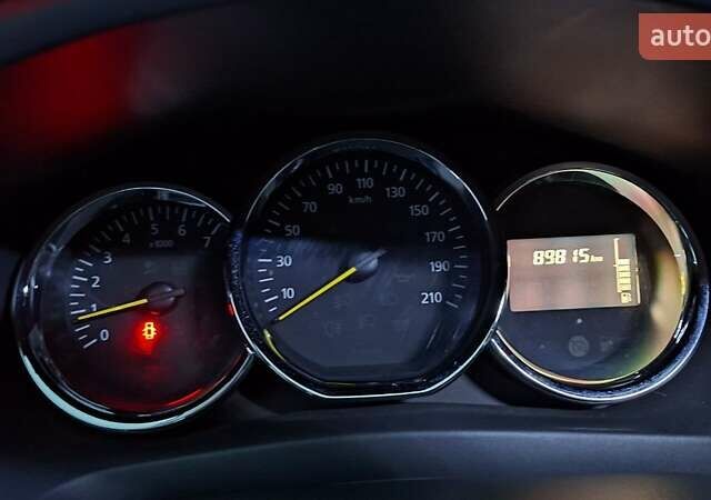 Серый Рено Сандеро СтэпВэй, объемом двигателя 1.46 л и пробегом 90 тыс. км за 9500 $, фото 26 на Automoto.ua