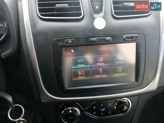 Серый Рено Сандеро СтэпВэй, объемом двигателя 1.46 л и пробегом 217 тыс. км за 7200 $, фото 21 на Automoto.ua