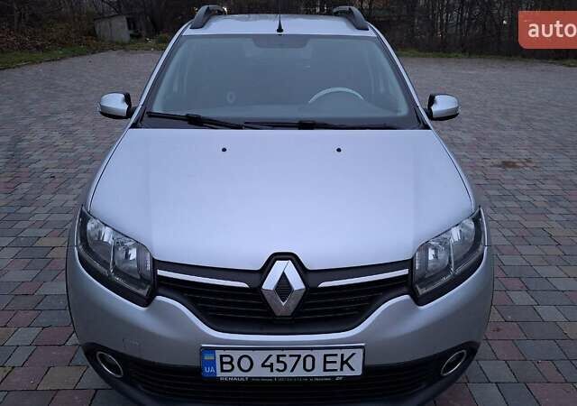 Серый Рено Сандеро СтэпВэй, объемом двигателя 1.46 л и пробегом 90 тыс. км за 9500 $, фото 8 на Automoto.ua