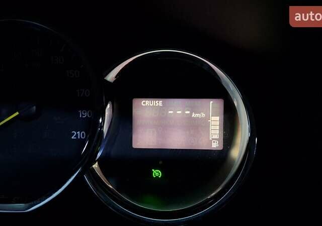 Серый Рено Сандеро СтэпВэй, объемом двигателя 1.46 л и пробегом 90 тыс. км за 9500 $, фото 28 на Automoto.ua