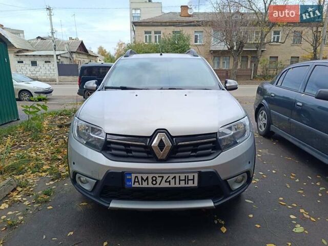 Рено Сандеро СтэпВэй 2018 в Житомире на Automoto.ua Серый Рено Сандеро СтэпВэй, объемом двигателя 1.46 л и пробегом 141 тыс. км за 10750 $, фото 1 на Automoto.ua