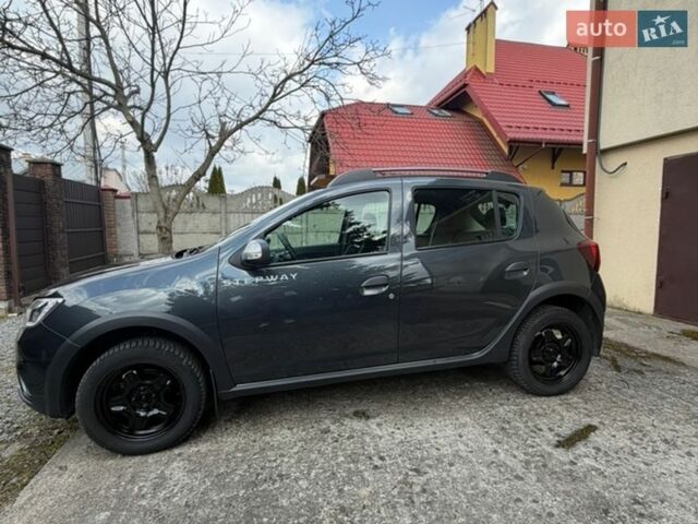 Сірий Рено Сандеро СтепВей, об'ємом двигуна 1.46 л та пробігом 126 тис. км за 9900 $, фото 6 на Automoto.ua