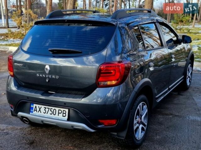 Сірий Рено Сандеро СтепВей, об'ємом двигуна 0.9 л та пробігом 59 тис. км за 10870 $, фото 6 на Automoto.ua
