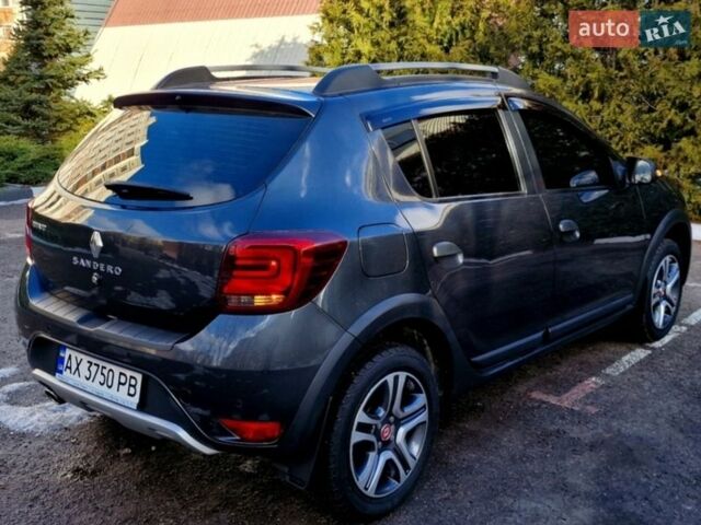 Сірий Рено Сандеро СтепВей, об'ємом двигуна 0.9 л та пробігом 59 тис. км за 10870 $, фото 7 на Automoto.ua