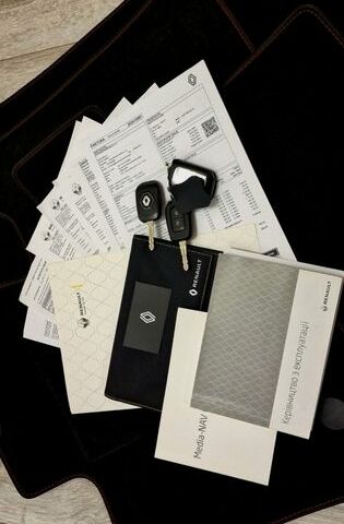 Сірий Рено Сандеро СтепВей, об'ємом двигуна 0.9 л та пробігом 59 тис. км за 10870 $, фото 98 на Automoto.ua