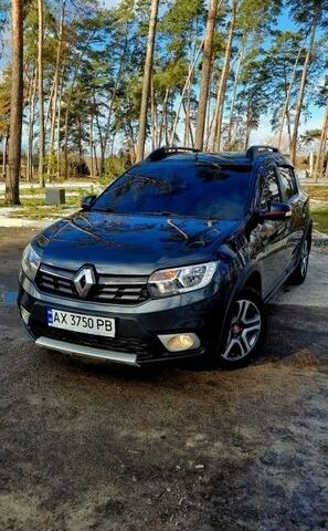 Сірий Рено Сандеро СтепВей, об'ємом двигуна 0.9 л та пробігом 59 тис. км за 10870 $, фото 27 на Automoto.ua